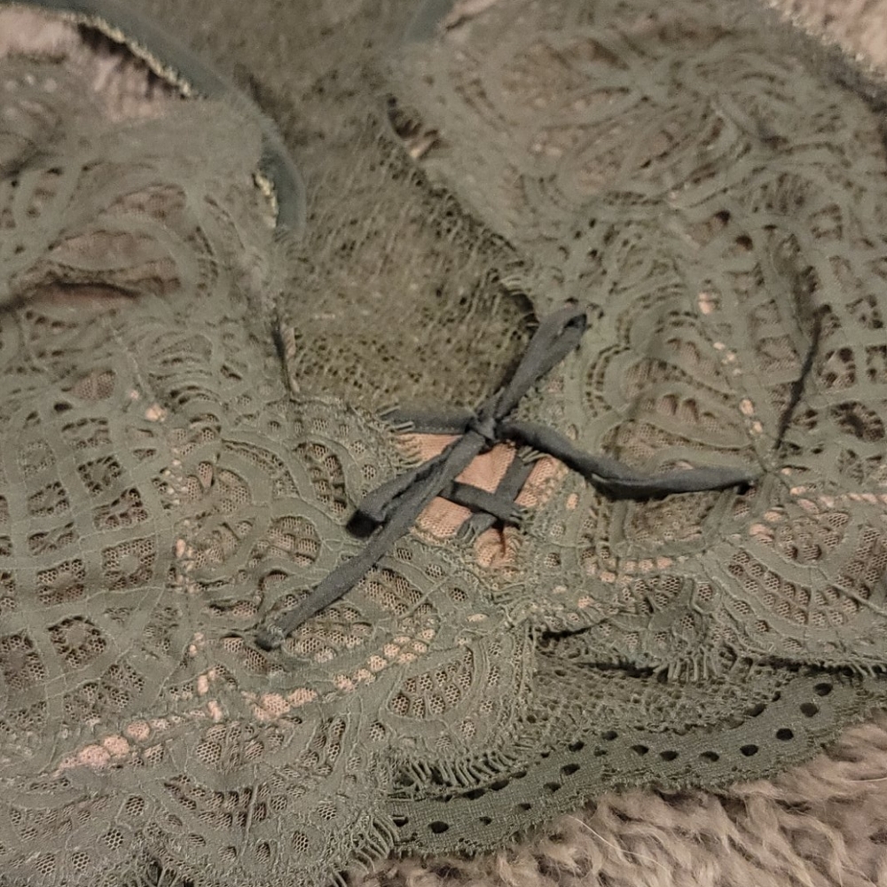 Racer Back Bralettes - Picture 2 of 4